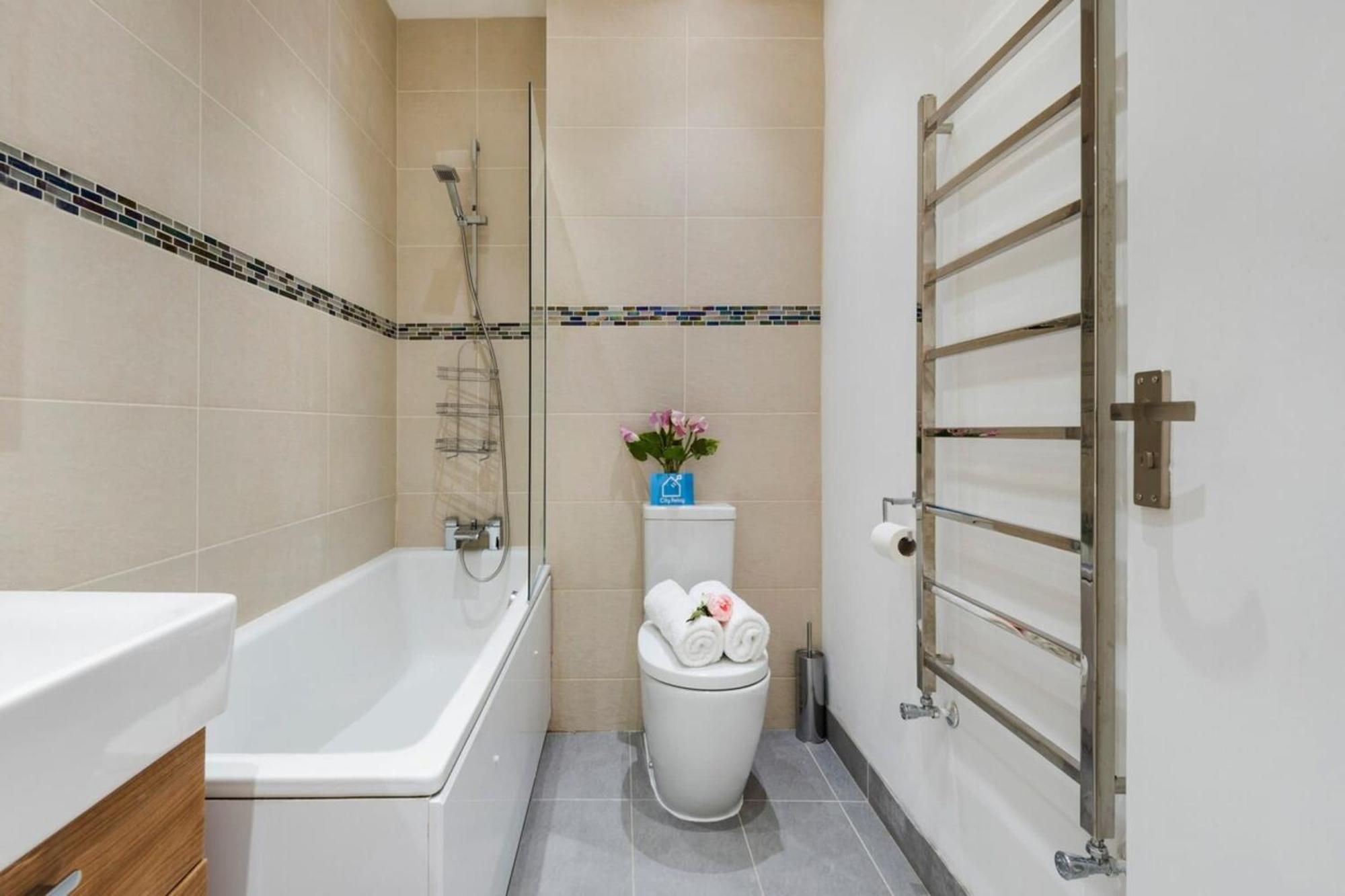 דירות לונדון Bright And Modern Earls Court Gem מראה חיצוני תמונה